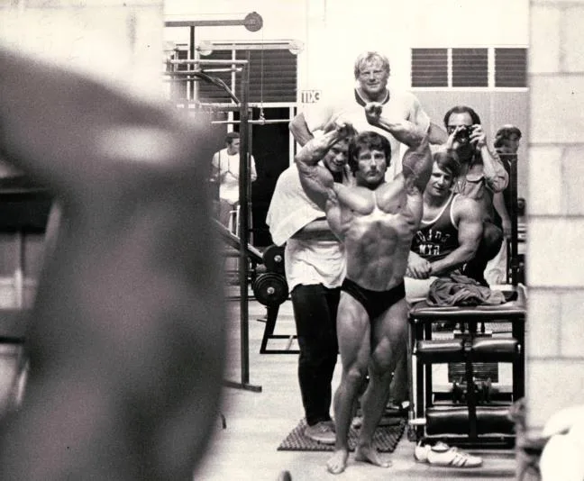 Photograph from Frank Zane's article, Blog 41 – Posing and Ego