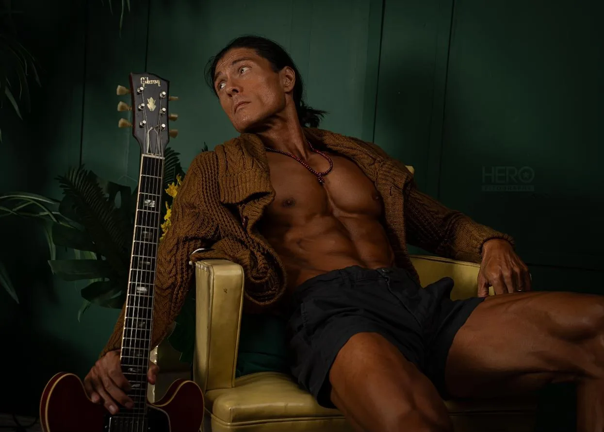 Photograph from Frank Zane's article, Joe Metzka’s Journey – Training with Frank