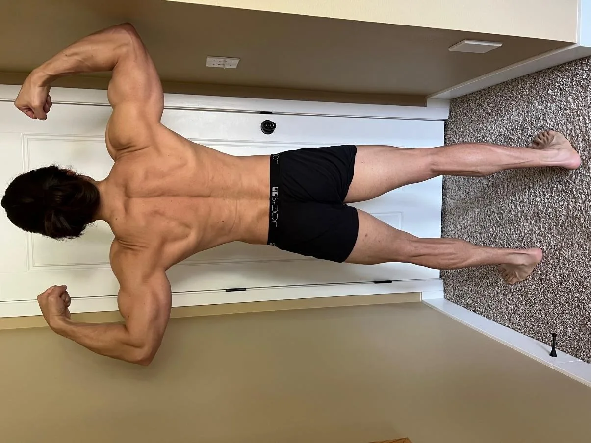 Photograph from Frank Zane's article, Joe Metzka’s Journey – Training with Frank
